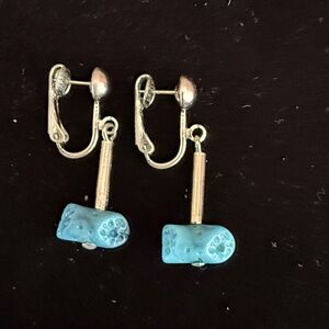 Celebrity vintage silver tone faux turquoise drop pierced earrings
